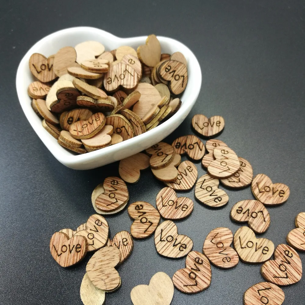 

100Pcs/pack Wedding Decoration Wooden Love Heart Shape for Weddings Plaques Art Craft Embellishment Sewing Decoration Buttons