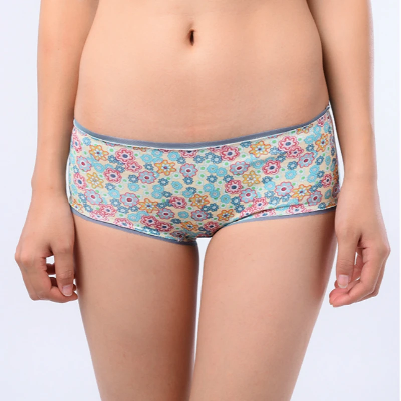 

2019 new sexy cute comfortable fresh garden small floral hip hip stretch cotton waist pants Boyshort women's underwear