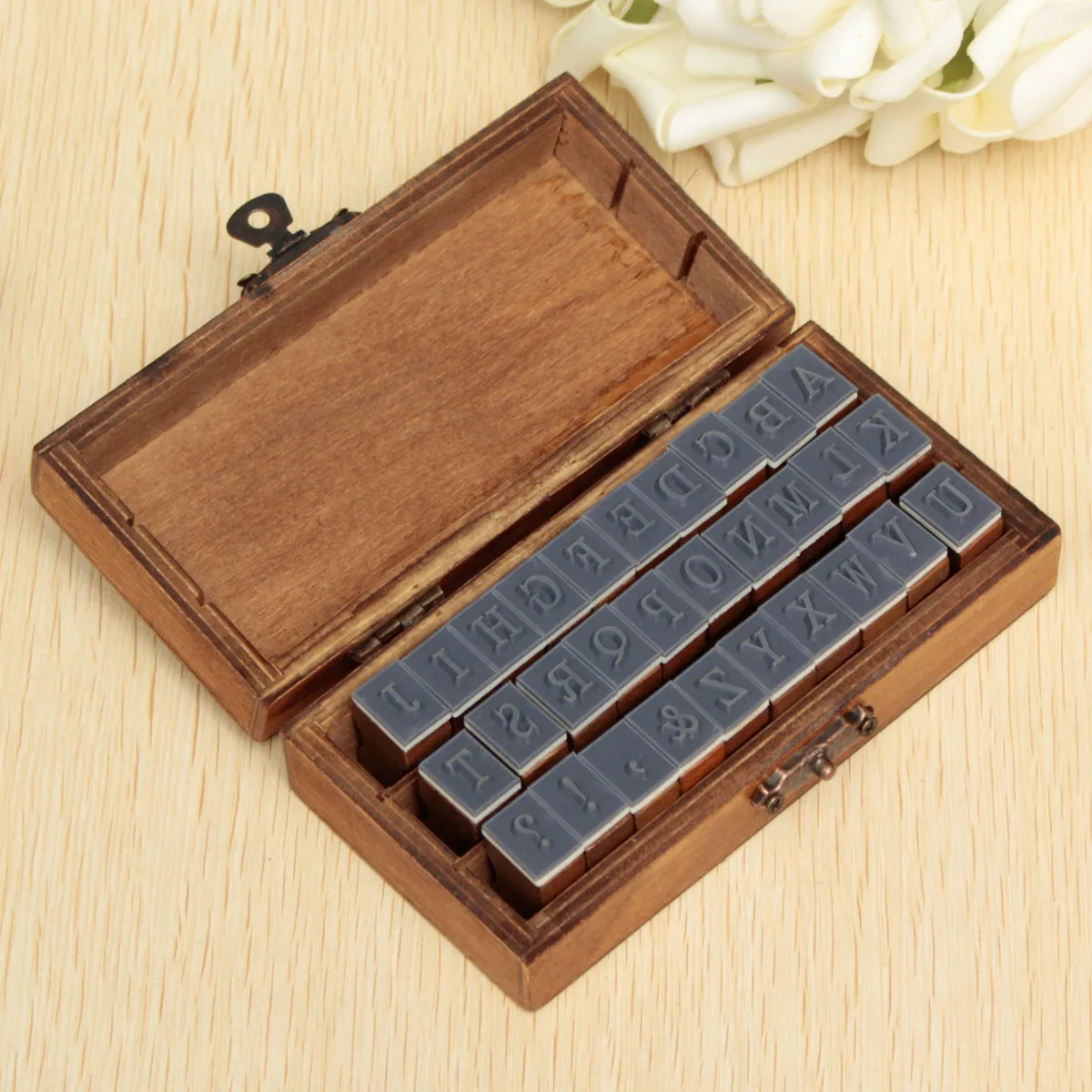 

30pcs/set Romantic Design Capital Letter Retro Vintage Wooden Craft Box Alphabet Stamp Rubber Stamp Set Majuscule stamps