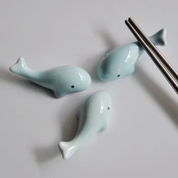

10pcs/lot Dolphin Chopsticks Holder Stand Ceramic Chopsticks Forks Holder Home Decoration Chopsticks Holder MT 003