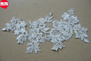 

Fashion Bridal Embroidery Lace Applique, Off White Lace Motif for Dress