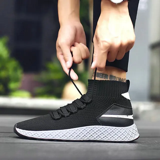 high tops running shoes