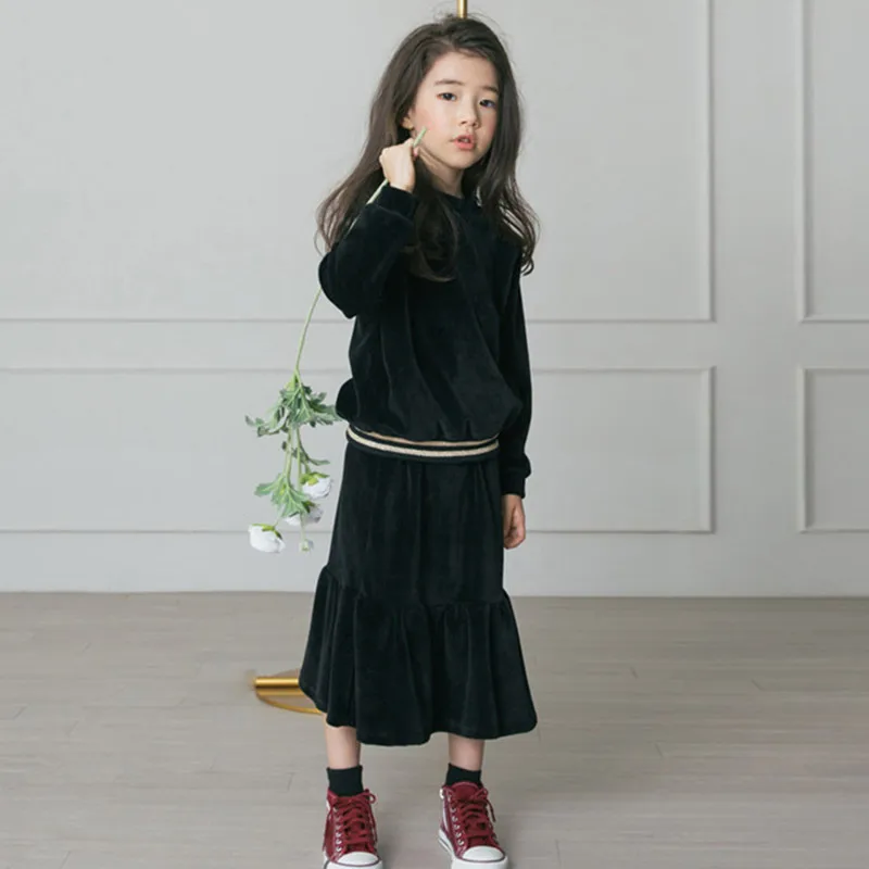 

4 To 16 Years Kids & Teenager Big Girls Dress Black Velour Long Sleeve Blouse with Fishtail Flare Skirt 2 Pcs Set Velvet Clothes