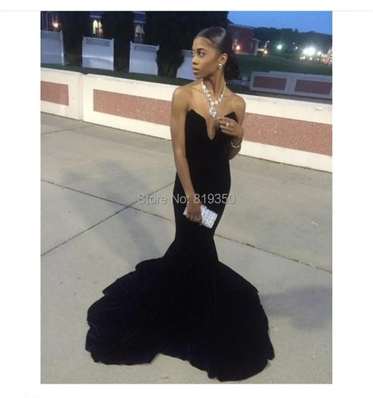 black trumpet prom dress