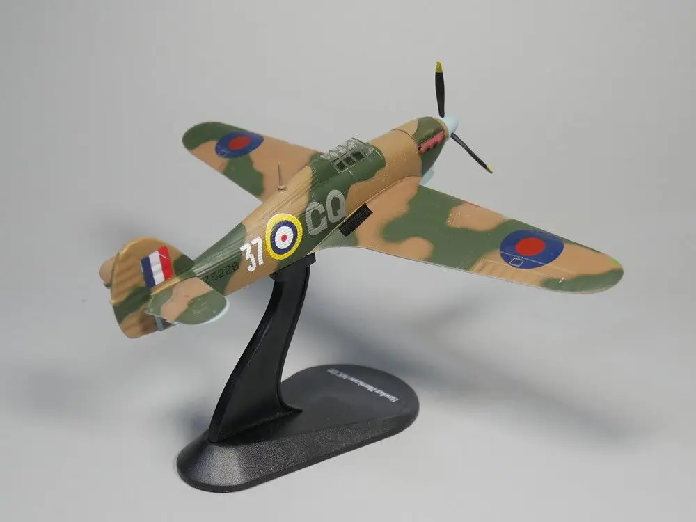 1: 72 HAWKER HURRICANE MK IIB литая модель самолета