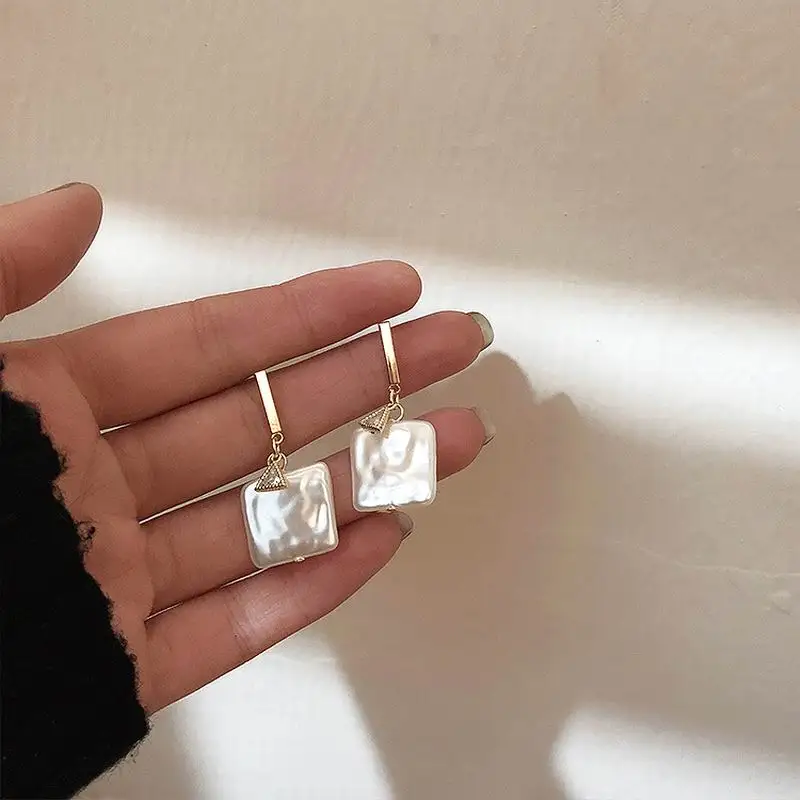 

Simple Square Imitation Pearl Drop Earrings 2019 New Chic pendientes mujer