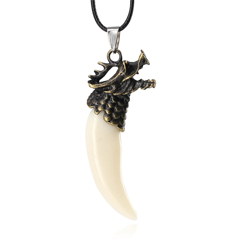 Men Antique Wolf Fang Tooth Pendant Necklace Vintage Wolf Tooth Dragon Alloy Pendant Necklace Fashion Choker Jewelry Gift