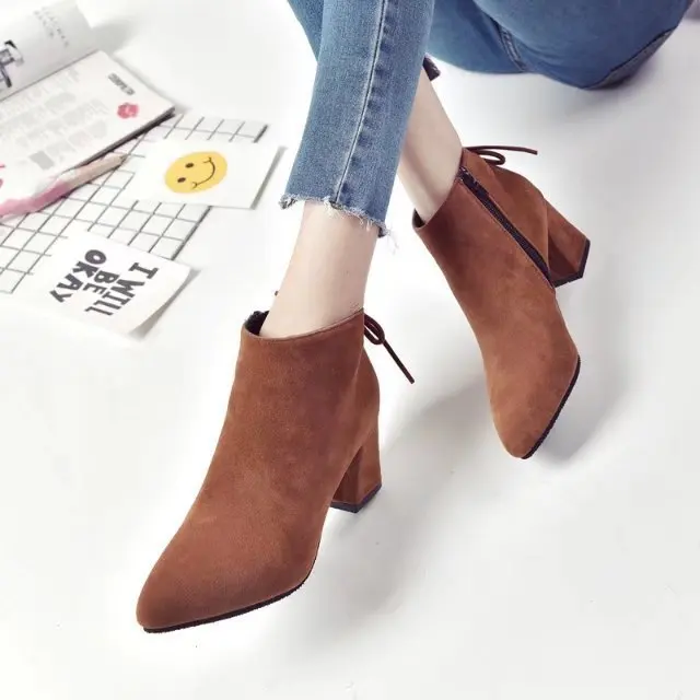 

Women Chelsea Boots Pointed Toe Zip Female Martin Boots Work & Safety Square Heel Ankle Boots Nubuck Casual Shoes