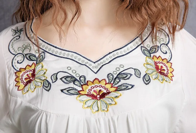  2020 Hot Sale vintage 70s mexican Ethnic Floral EMBROIDERED BOHO Hippie blouses / shirt Women Cloth