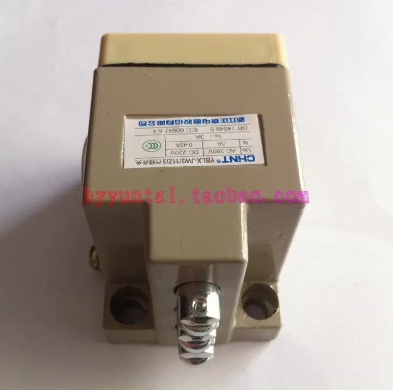 все цены на CHINT travel switch YBLX-JW2/11Z/3 limit switch онлайн