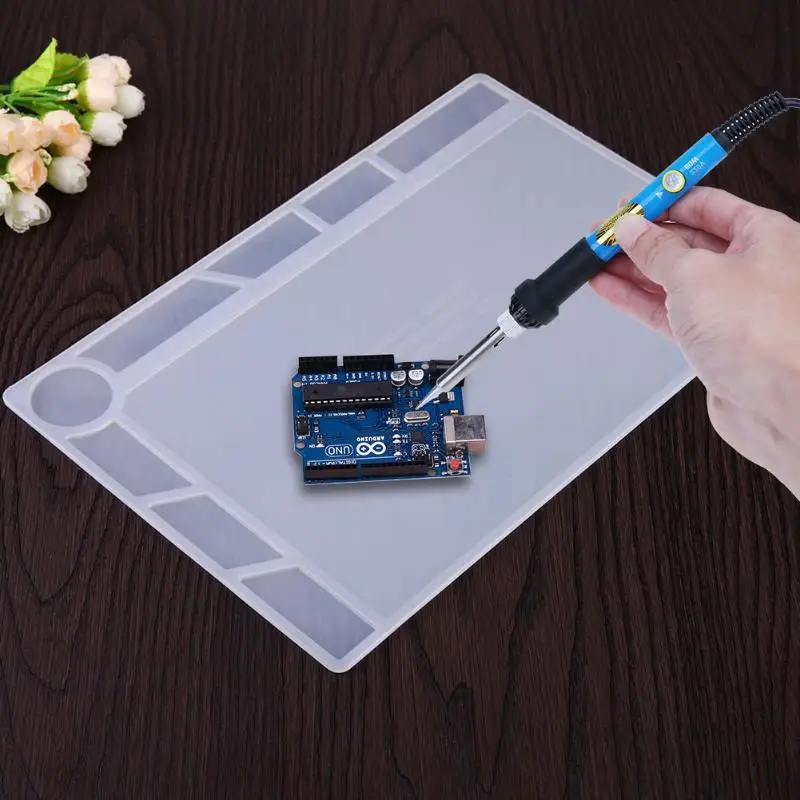 1PC Heat-resistant Silicone Mat Heat Gun BGA Soldering Insulation Pad Repair Tool Smart Phone Maintenance Platform Desk Mat