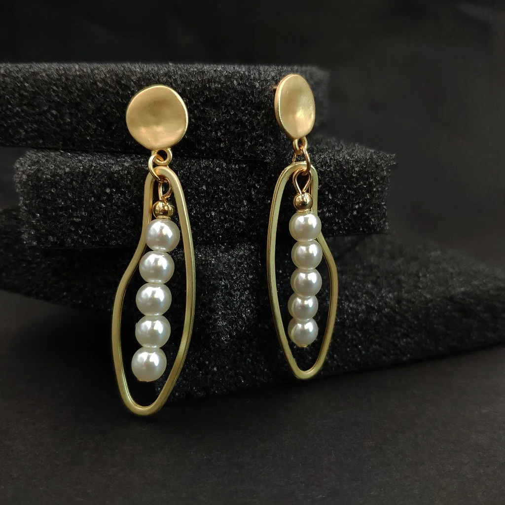

Korean Earrings Irregular Matte Gold Pearl Earrings Long Earrings for Women Earrings for Party Wedding Gift