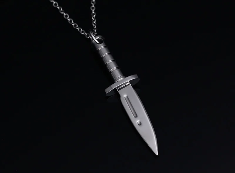 2699610030_1895060953