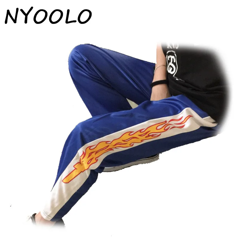 

NYOOLO Korea design hot sale novelty flame Print Harajuku loose casual Straight pants women and men elastic waist hip hop pants