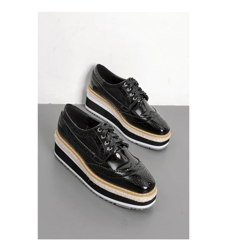 Women Platform Oxfords Brogue Flats Shoes Patent Leather Lace Up Square Toe Brand Female Footwear Shoes For Women Creepers Black (11)