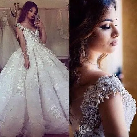 

Amazing Cathedra Train A Line Wedding Dresses Luxury 2019 V Neck Rhinestones Shiny Crystal Backless Vestido De Novia Bridal Gown