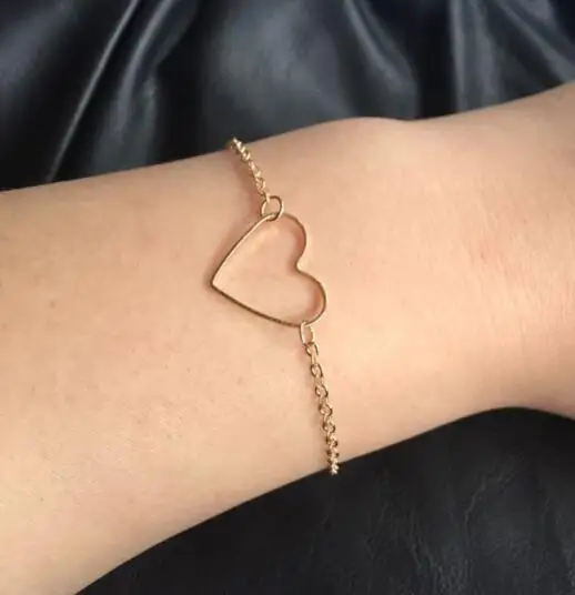 

Hot Sale Lovely Heart Bracelets & Bracelets For Women Golden Girls Metal Color Silver Bracelets Jewelry Statement Wholesale