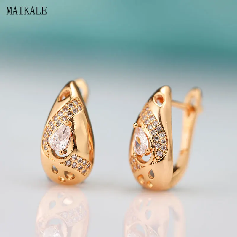 

MAIKALE Exquisite Heart Cubic Zirconia Stud Earrings for Women Waterdrop Zircon CZ Gold Silver Clip on Earing Fashion Jewelry