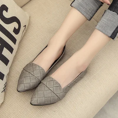 Avec Cuir 2018 En Version Femmes D'été La Coréen Noir gris Chaussures Épais De Une Pointu Seule Rivet prp7Ewq