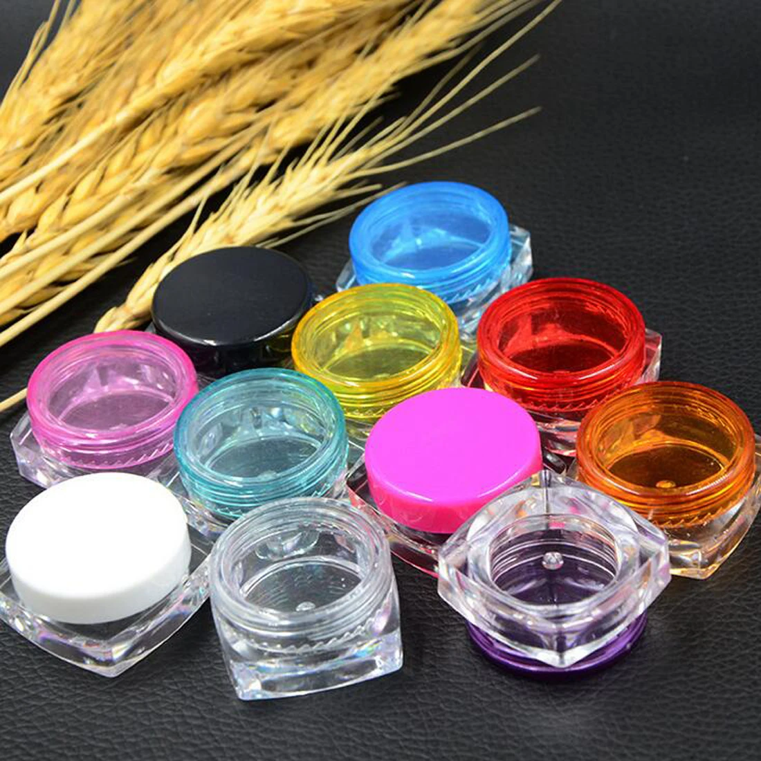 

Clear Plastic Square Empty Jar 10pcs 3g Refillable Pot Makeup Cream Balm Container Cosmetic Bottles Nail Art Bead Storage Box