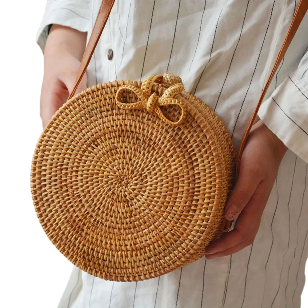 اليد-المنسوجة جولة كيس الروطان الطبيعي Crossbody حقيبة المألوف الشاطئ القش مضفر أكياس للنساء حجم 20*10 سنتيمتر