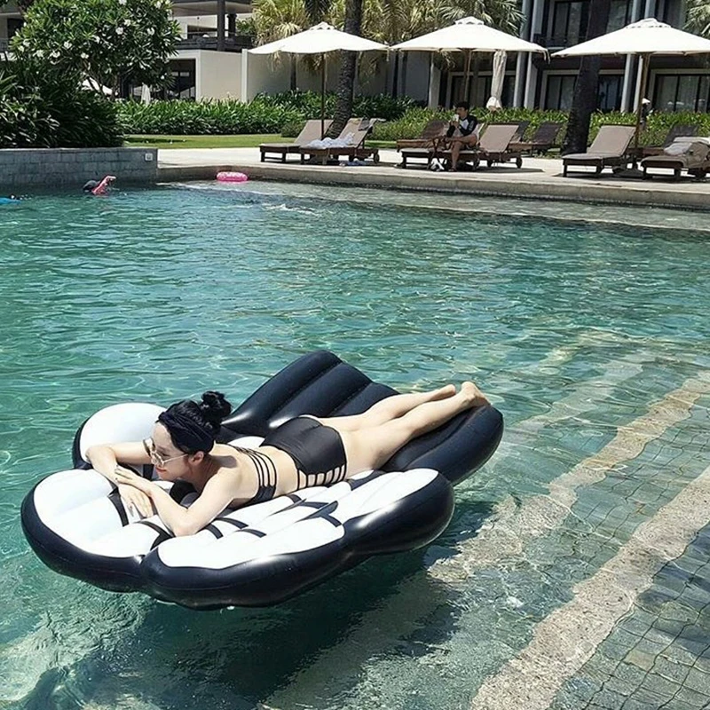 190CM-74Inch-Giant-Inflatable-Black-Rose-Pool-Float-Sexy-Flower-Swimming-Ring-Air-Mattress-Sunbath-Mat (2)