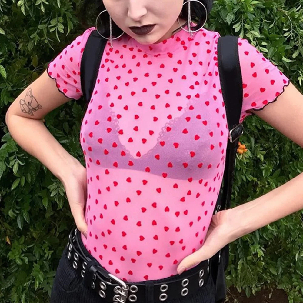 حار بيع انظر من خلال المحاصيل قمم المرأة مثير شاش شفاف القلب طباعة قصيرة الأكمام حزب المحملة T قميص فام Camiseta بالجملة حار بيع انظر من خلال المحاصيل قمم المرأة مثير شاش شفاف القلب طباعة قصيرة الأكمام حزب المحملة T قميص فام Camiseta بالجملة