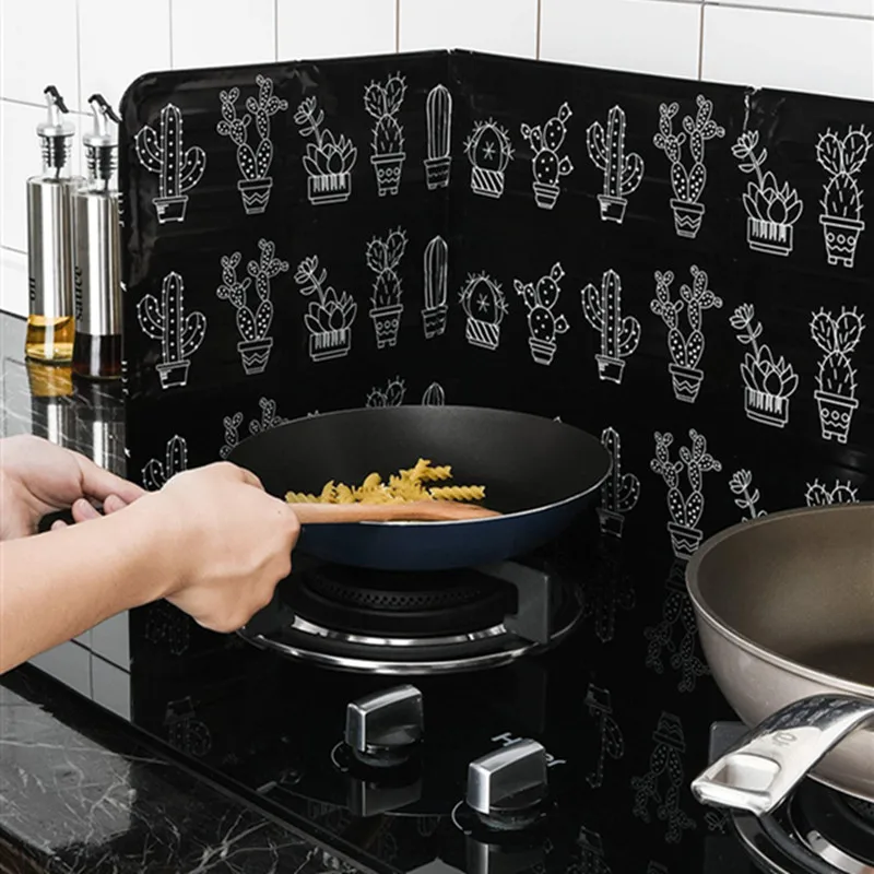 

1pcs Kitchen Grease Aluminum Foil Insulation Block Oil Splash Board Plate Cooking Hot Baffle Board Foldable Kitchen Accessories