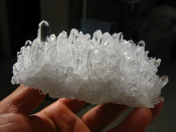 

580g clear natural rock quartz crystal cluster original