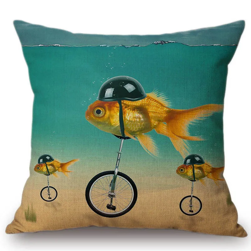 gold-fish-2wc-canvas 