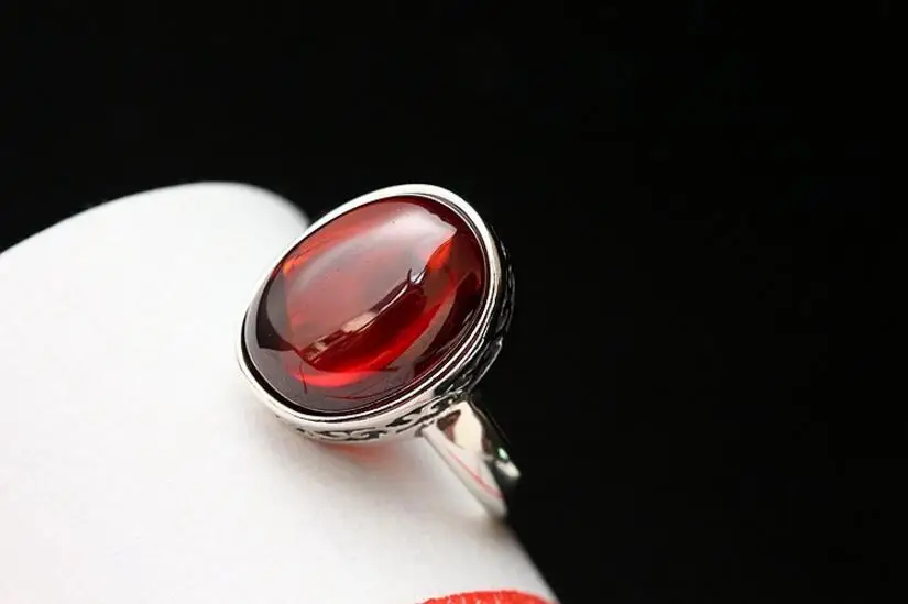 

Wholesale 925 pure silver inlaid with pomegranate red zirconium blue corundum ring female with silver ring