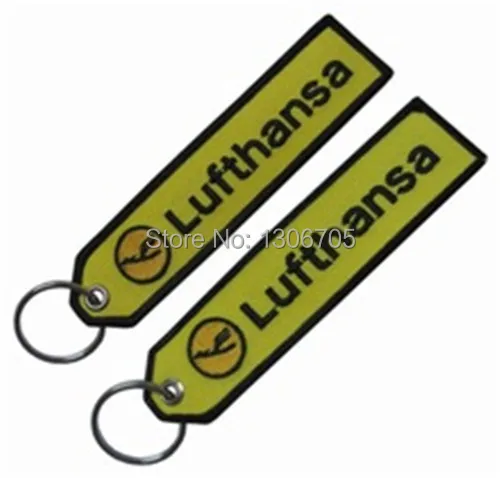 EM-1381 LUFTHANSA REMOVE BEFORE FLIGHT FABRIC KEY RING KEY CHAIN.jpg