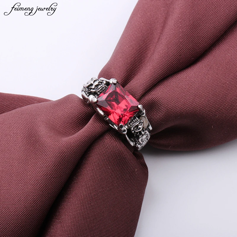 

Vintage Mens Rings Stainless Steel Red Large Crystal Dragon Claw Ring Band Gothic Biker Knight Punk Jewelry 2017 freeshipping