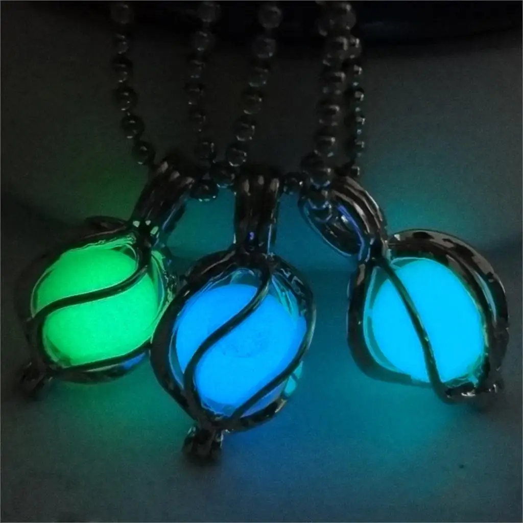 

Fashion Luminous Glowing in Dark Pendant Necklace Vintage Style Silver Color Chain Maxi Choker Necklace Collares For Women