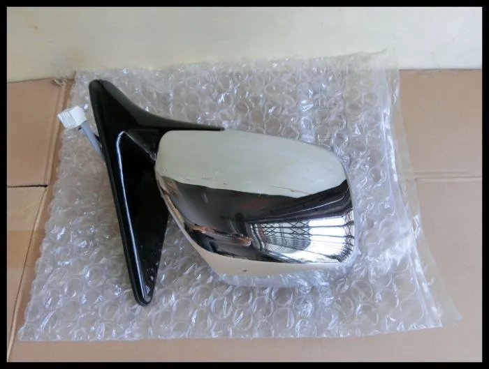 eOsuns Car Side Rear View Mirror with electric for Toyota Land Cruiser