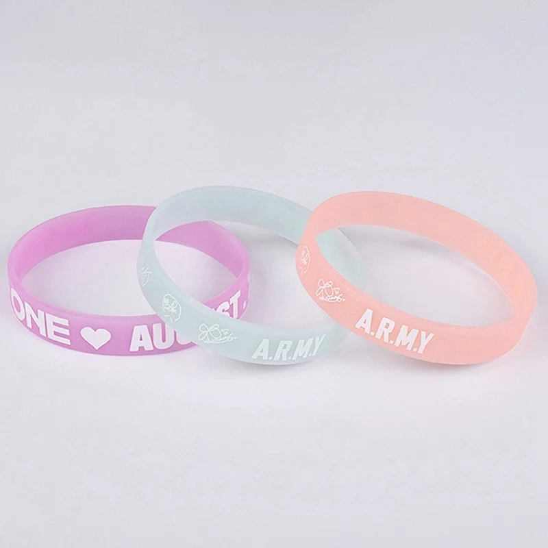 

1pc KPOP BTS Bracelet SUGA V Silicone Wristband Wanna One Luminous Bracelets