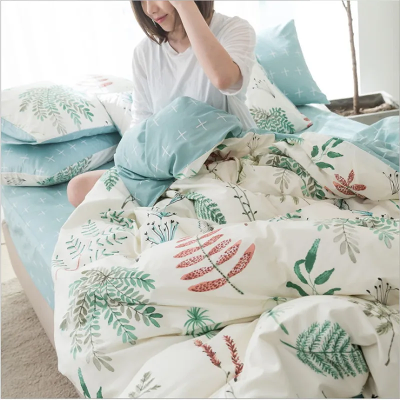 

Flower pattern Pure cotton 4pcs snug bedding 1pcs quilt cover/1pcs bed sheet/2pcs pillowcase free shipping