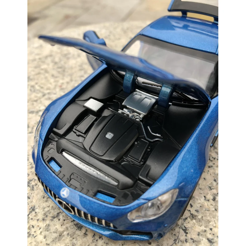 Сплав литья под давлением автомобиля 1:32 весы AMG GT GTR модель коллекционные игрушки