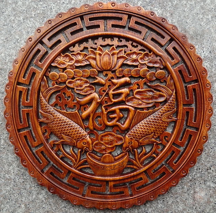 

Delicate Round Chinese Traditional Handicrafts Classical Camphor Wood Wall Hanging - Double Fish and Lotus