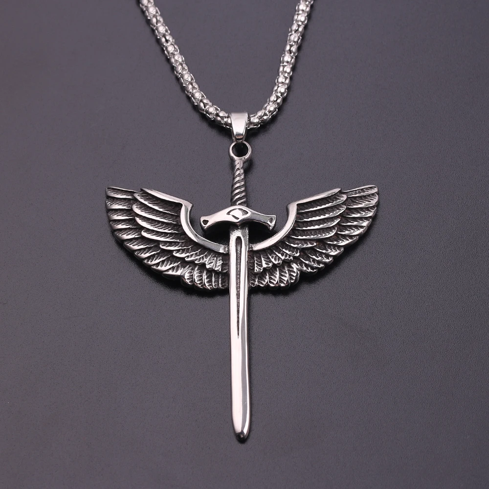 Модное винтажное ожерелье с подвеской в виде меча с крыльями орла высшего качества в стиле панк, готика, популярный Сувенирный меч, Крутое модное ожерелье