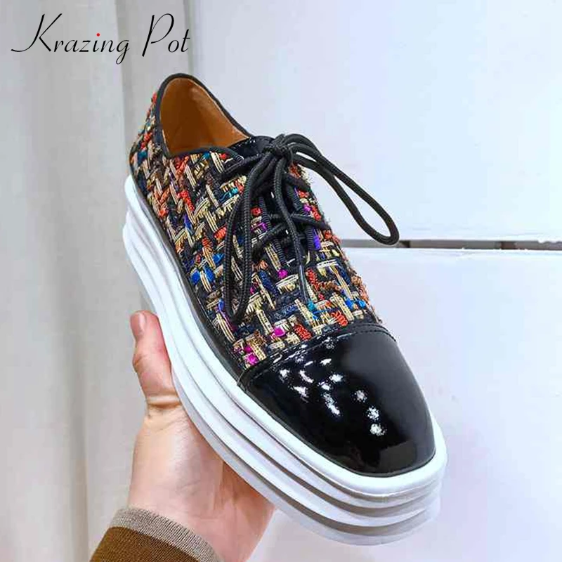

Krazing Pot Spring cow leather knitting mixed color flat platform round toe sneakers streetwear lace up vulcanized shoes L6f6