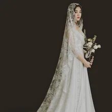 2,5 кружевная свадебная вуаль с аппликацией по краям белого цвета и слоновой кости, однослойная кружевная вуаль для невесты, свадебные аксессуары, Соборная вуаль