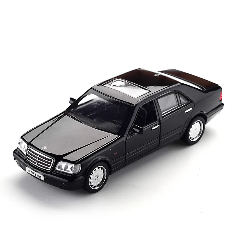 Zhenwei Mercedes-Benz S W140 1:32 модель автомобиля из сплава звуковая лампа вытяжной свет звуковой сплав Модель автомобиля игрушки для детей