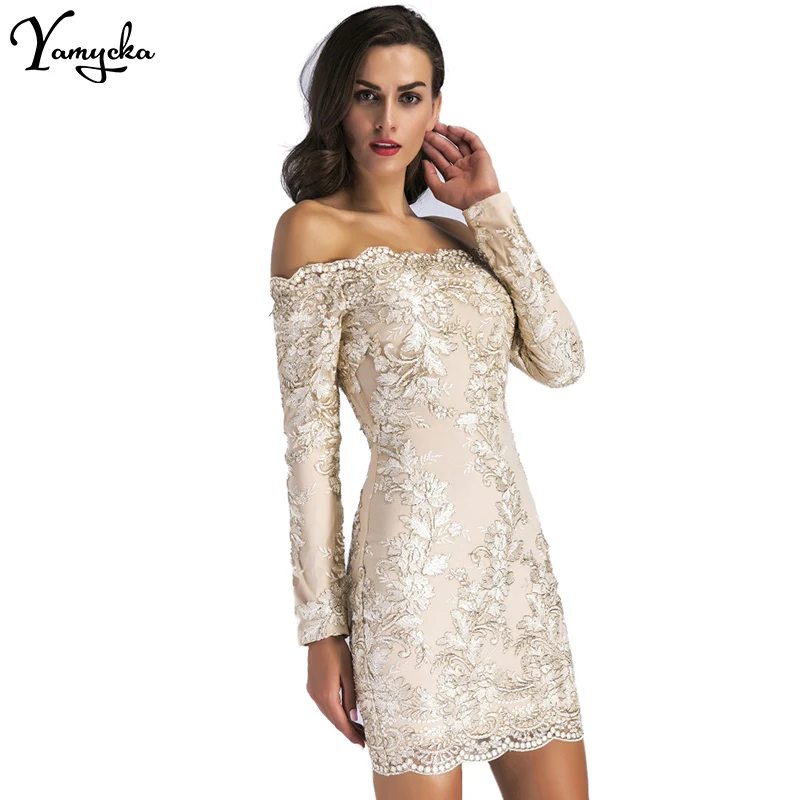 Женское короткое шелковое платье облегающее с вышивкой в стиле звезд Роскошное
