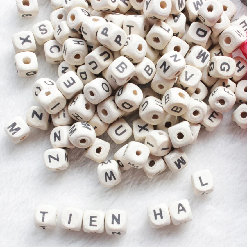 

WoodBeads 100PCs Natural Alphabet/ Letter Cube Wood Beads 10x10mm(3/8"x3/8") 8*8mm Wood Letter Bead for Baby Children Toys Name