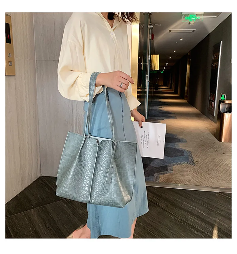 2 Piece Large Women Shoulder Bag Set Ruched Crocodile Alligator Composite Bag Big Capacity Female Handbag Shopping Traveling Bag