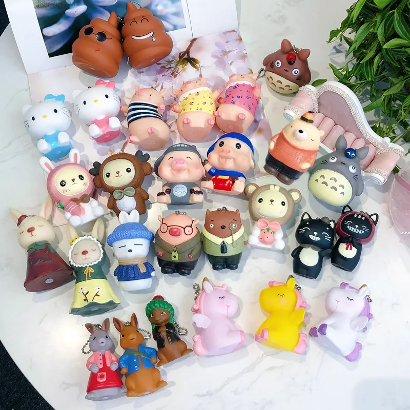 

New 2019 Fashion Cute Cartoon Pig colt KT cat Keychain Leather Rope Key Chains Animal Key Ring Holder Fur Pompones Small Gift