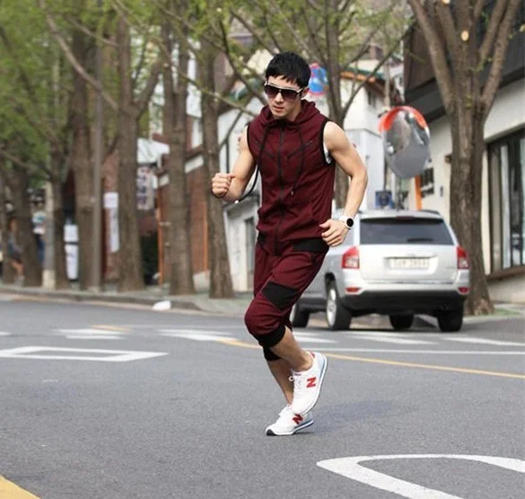 ZOGAA 2019 Hot Sale Men Summer Hoodie Sleeveless Sweatshirt Set Drawstring Solid Calf-Length Tracksuit Mens 2 Piece Sportswear