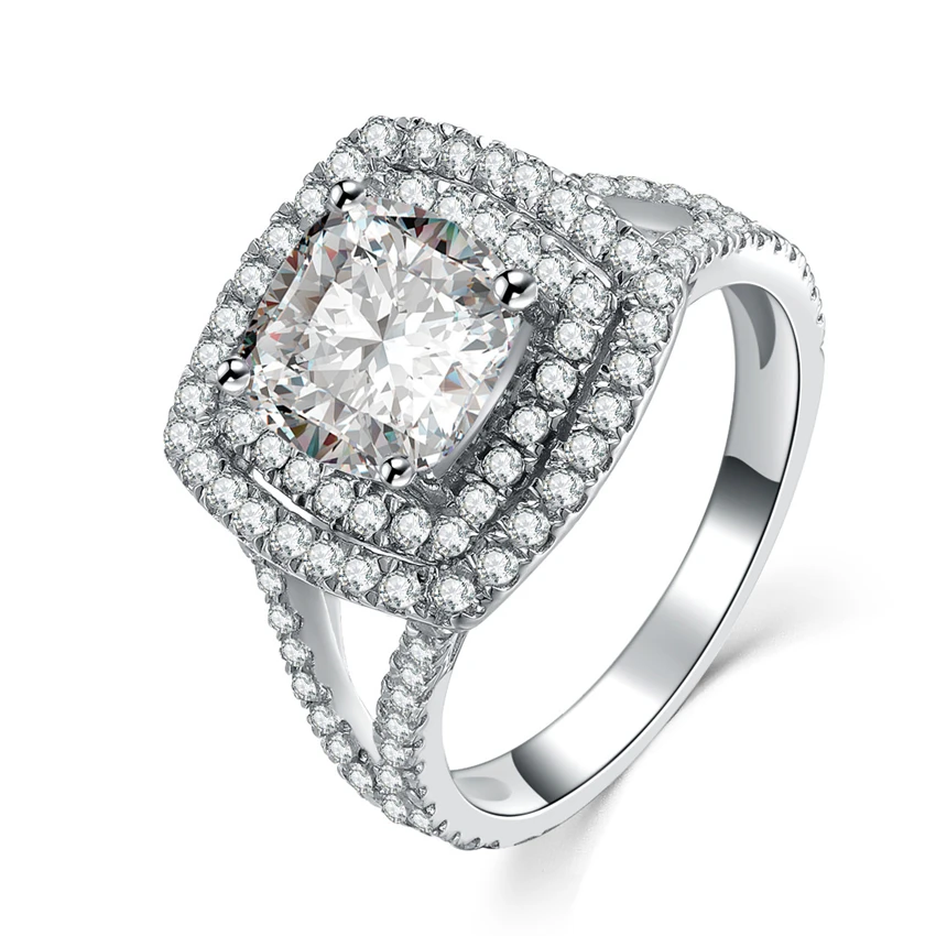 Splendid 2Ct Cushion Cut Synthetic Diamonds Engagement Ring Solid 925