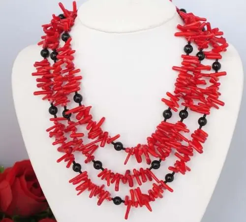 

FREE SHIPPING 004796 Fashion 3 strands red nature coral black necklace